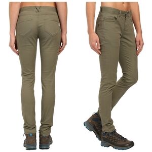 Mountain Hardwear Sojourner Pant size 16 NWT